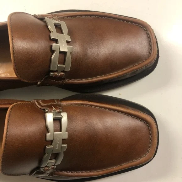 SALVATORE FERRAGAMO BROWN LEATHER LOGO DETAIL BIT LOAFERS Sz 7 EE MADE IN ITALY SALVATORE FERRAGAMO BROWN LEATHER LOGO DETAIL BIT LOAFERS Sz  main image 2